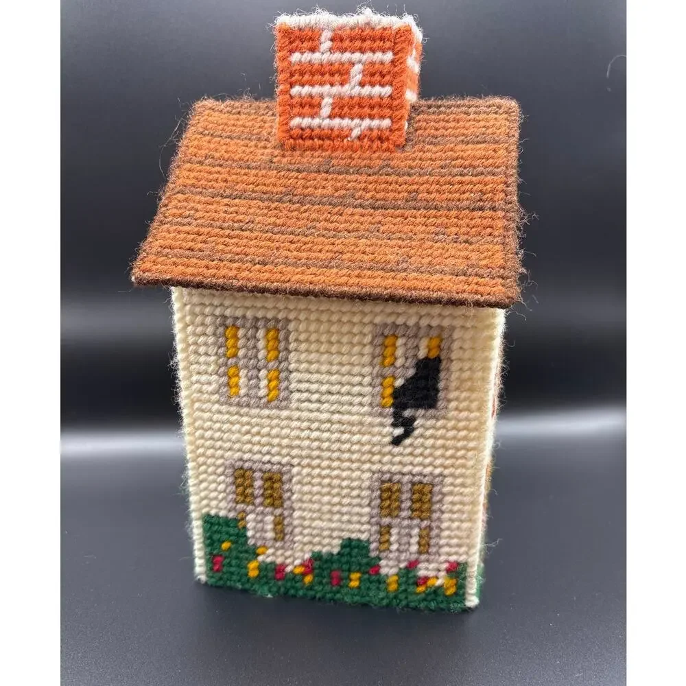 Vintage Yarn Plastic Canvas Tissue Box Cover Cottage House Retro with Tissue Box